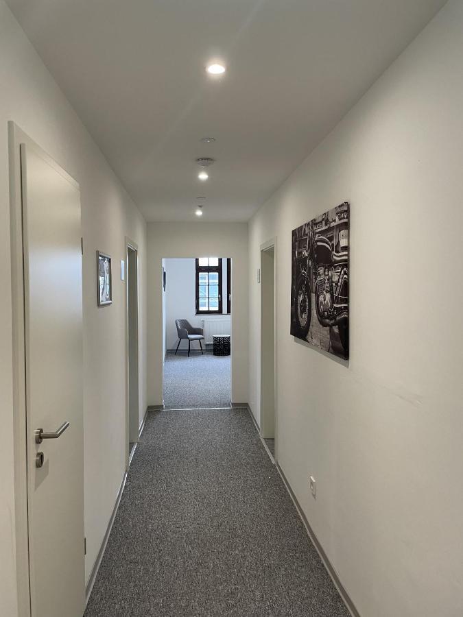 Hotel-Am-Bahnhof Stuttgart-Ditzingen Eksteriør bilde